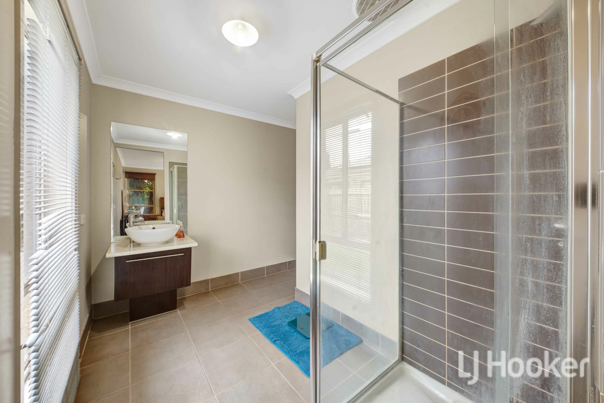 9 Toogoolawah Drive, Melton South, Melton South - Thumbnail 4