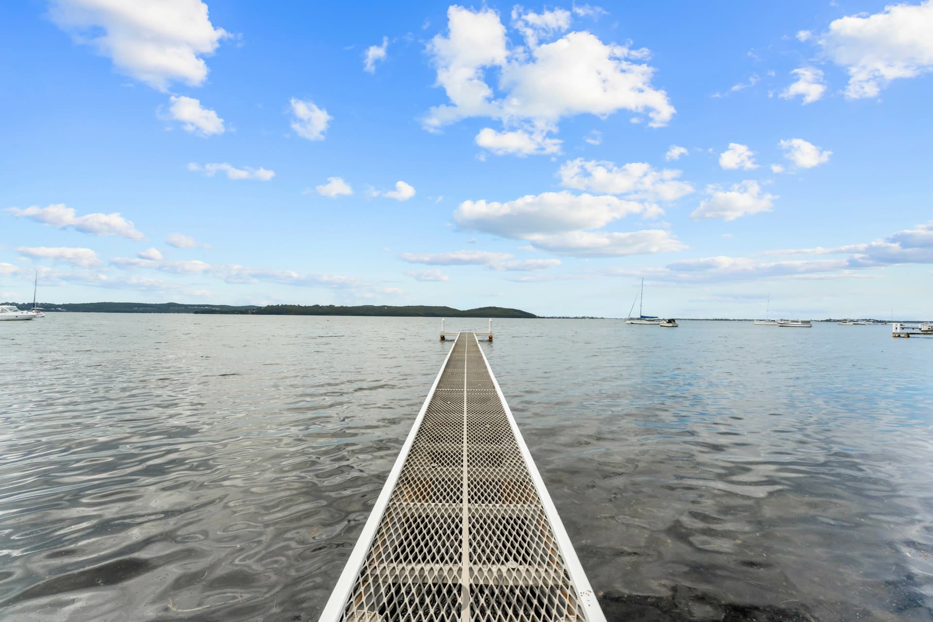 105 Excelsior Parade, Carey Bay, Carey Bay - Thumbnail 2