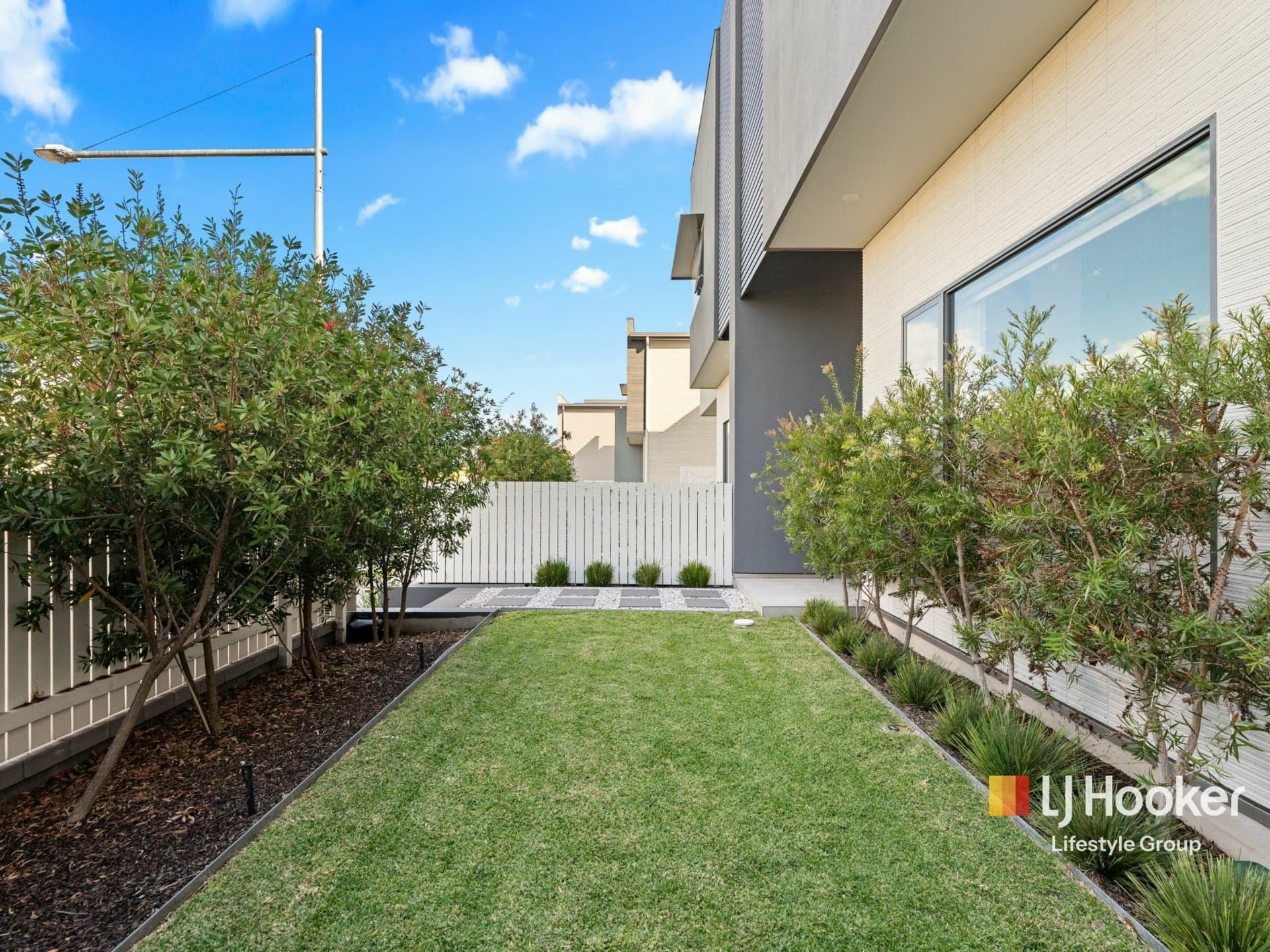 11 Jamiesons Ave, Gledswood Hills, Gledswood Hills - Thumbnail 5