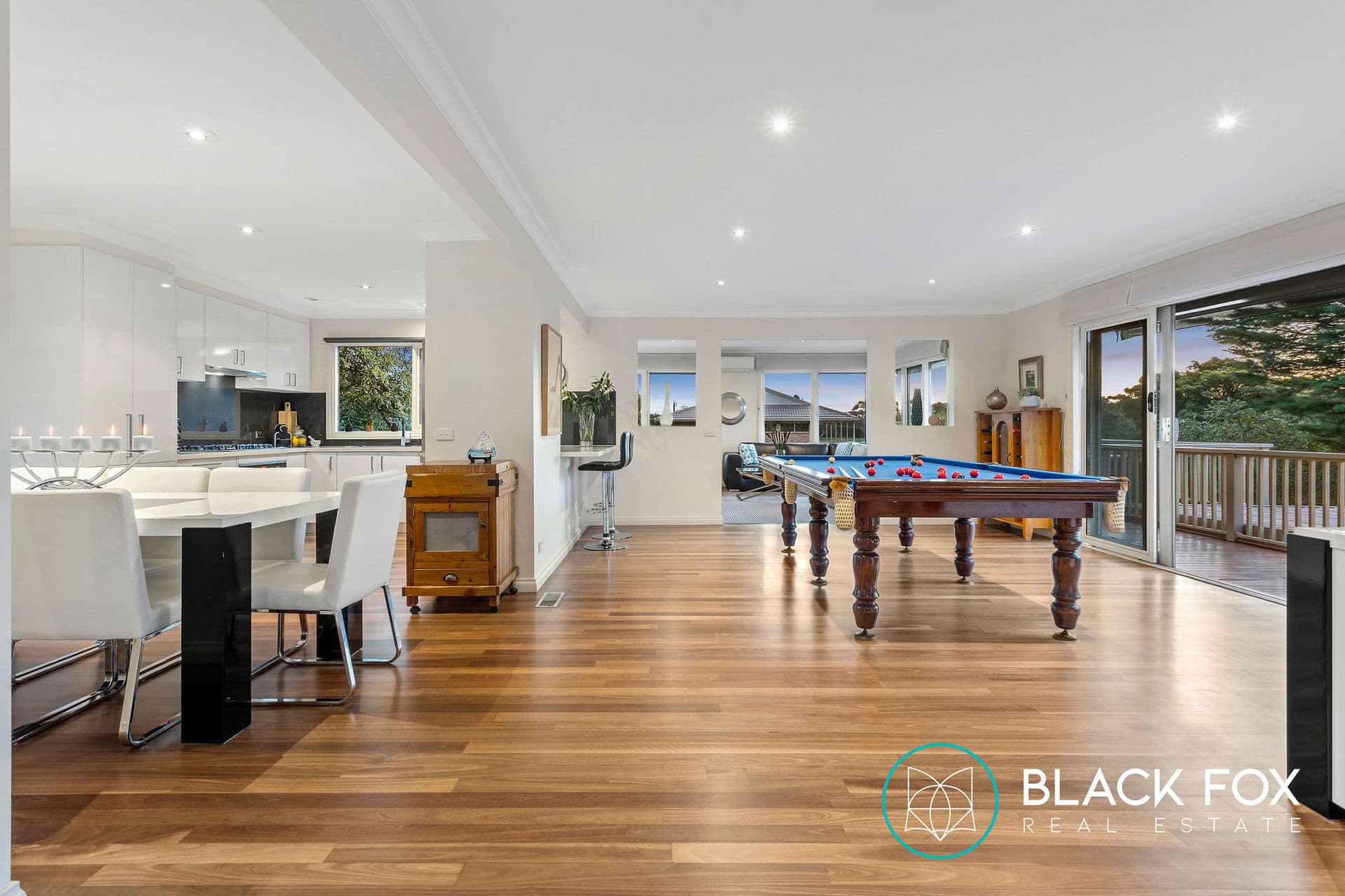 10 Otaria Street, Mount Eliza, VIC 3930, Mount Eliza - Thumbnail 8