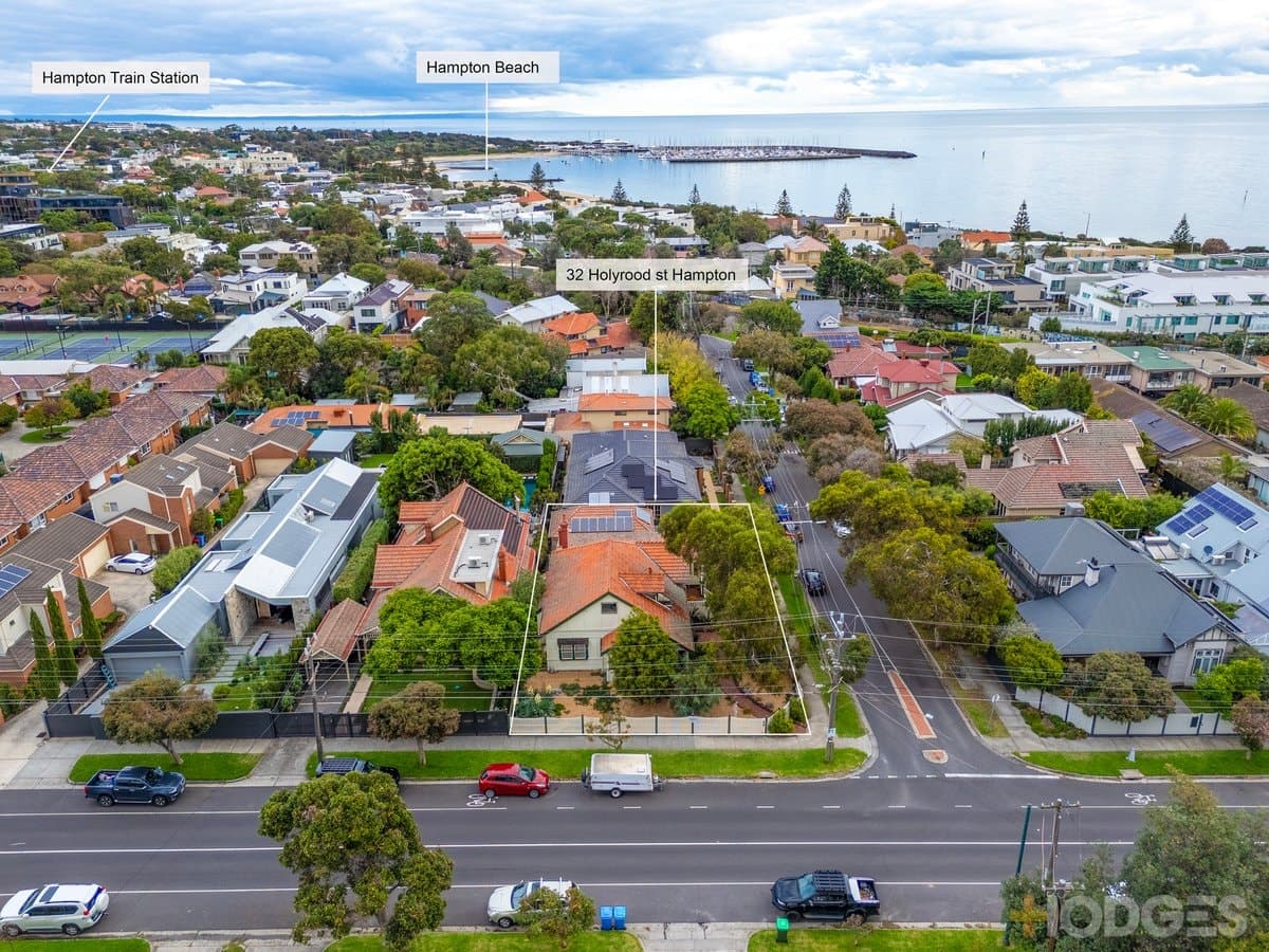 32 Holyrood Street, Hampton, VIC, 3188, Hampton - Thumbnail 3