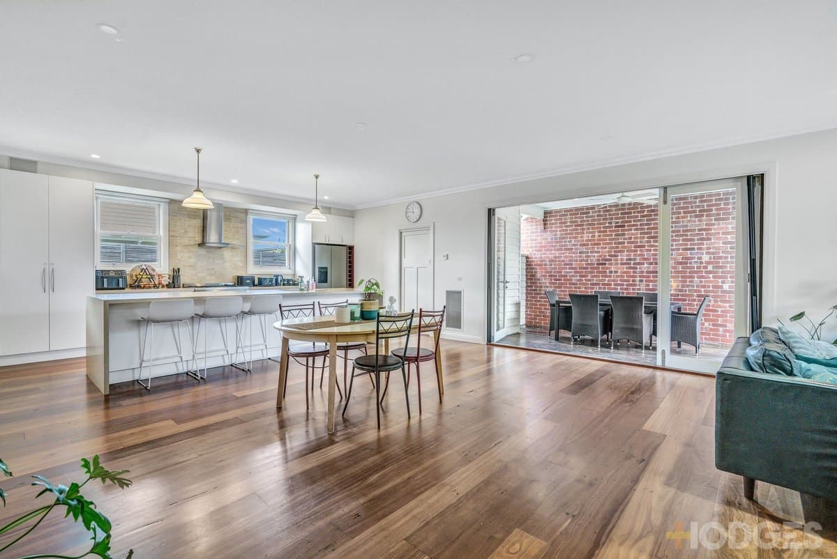 1 / 8 Collins Street, Mentone, VIC, 3194, Mentone - Thumbnail 5