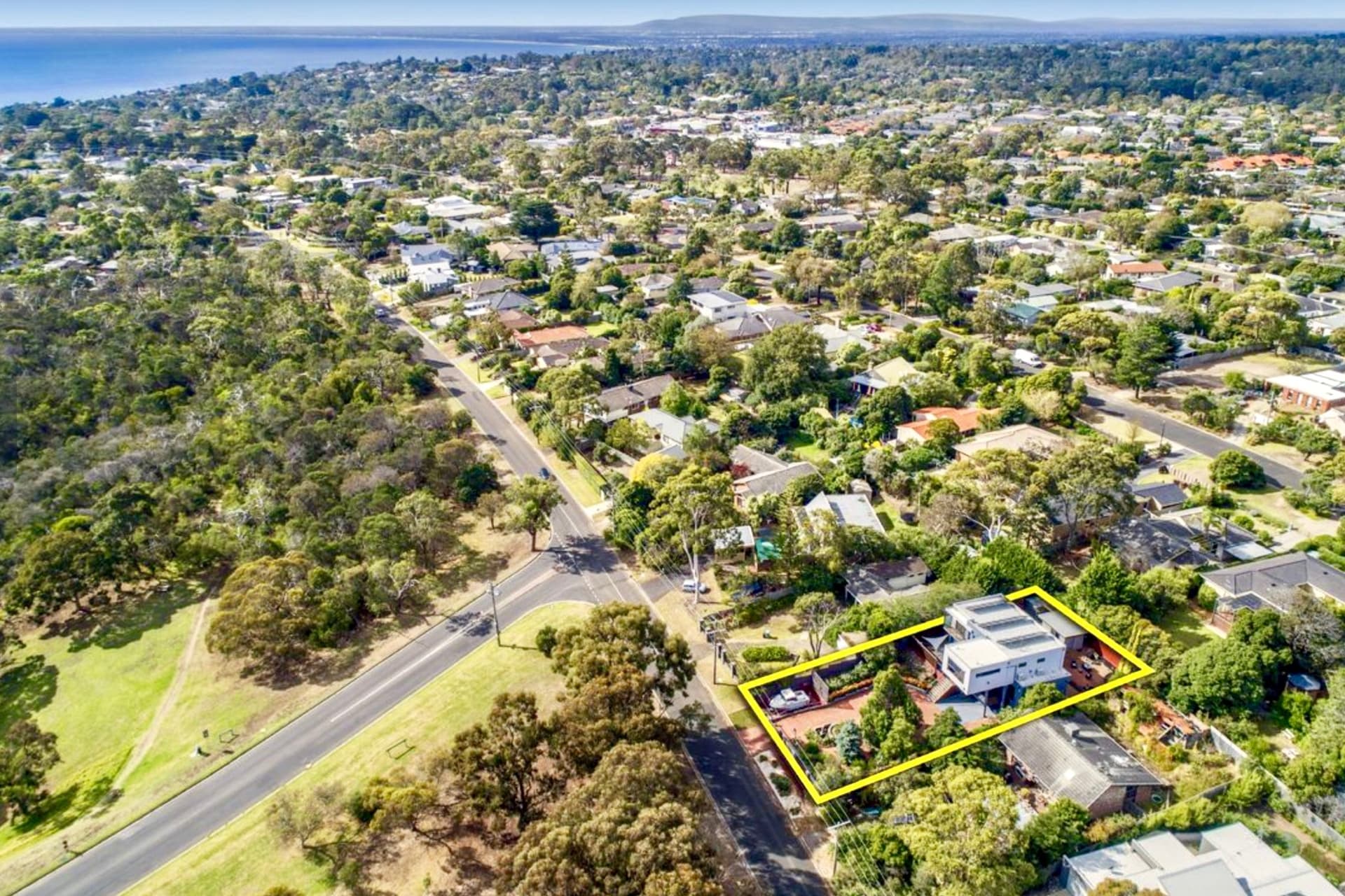 125 Rutland Avenue, Mount Eliza, VIC 3930, Mount Eliza - Thumbnail 3