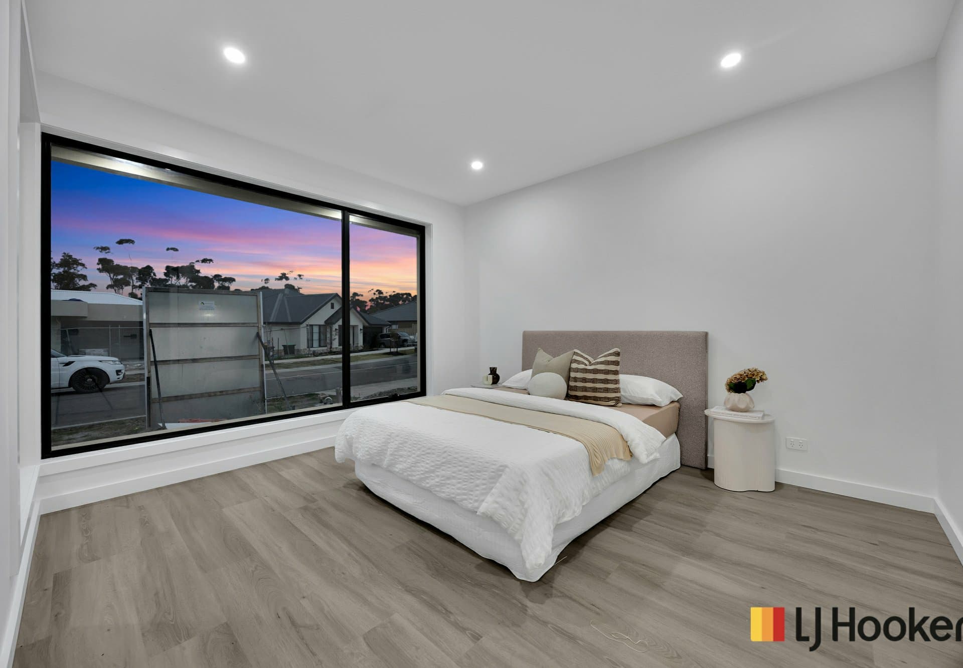 7 Lauzet Way, Sunbury, Sunbury - Thumbnail 4