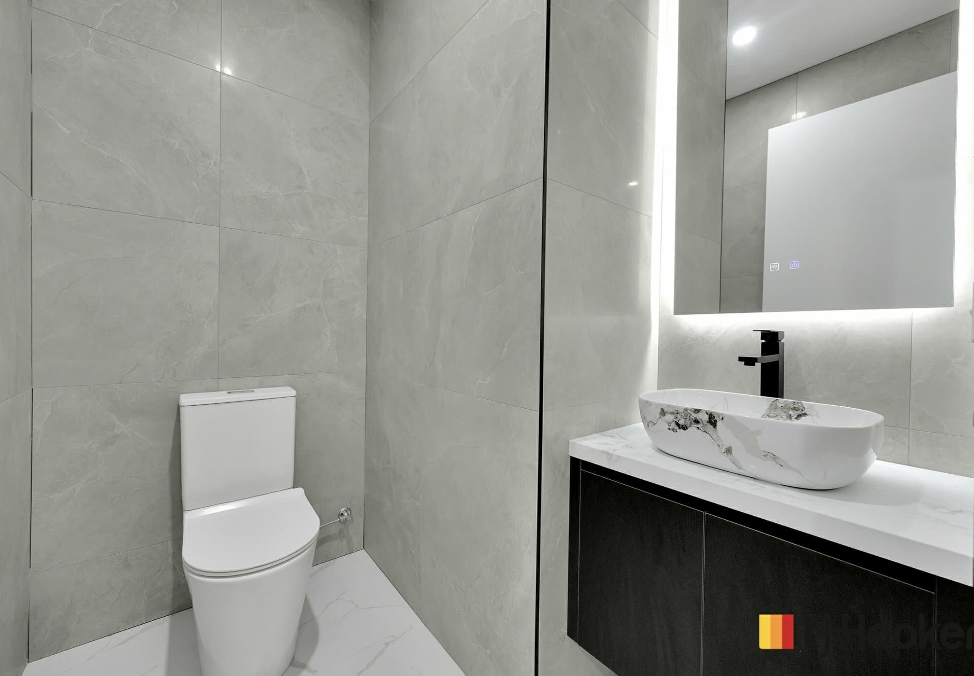 7 Lauzet Way, Sunbury, Sunbury - Thumbnail 8