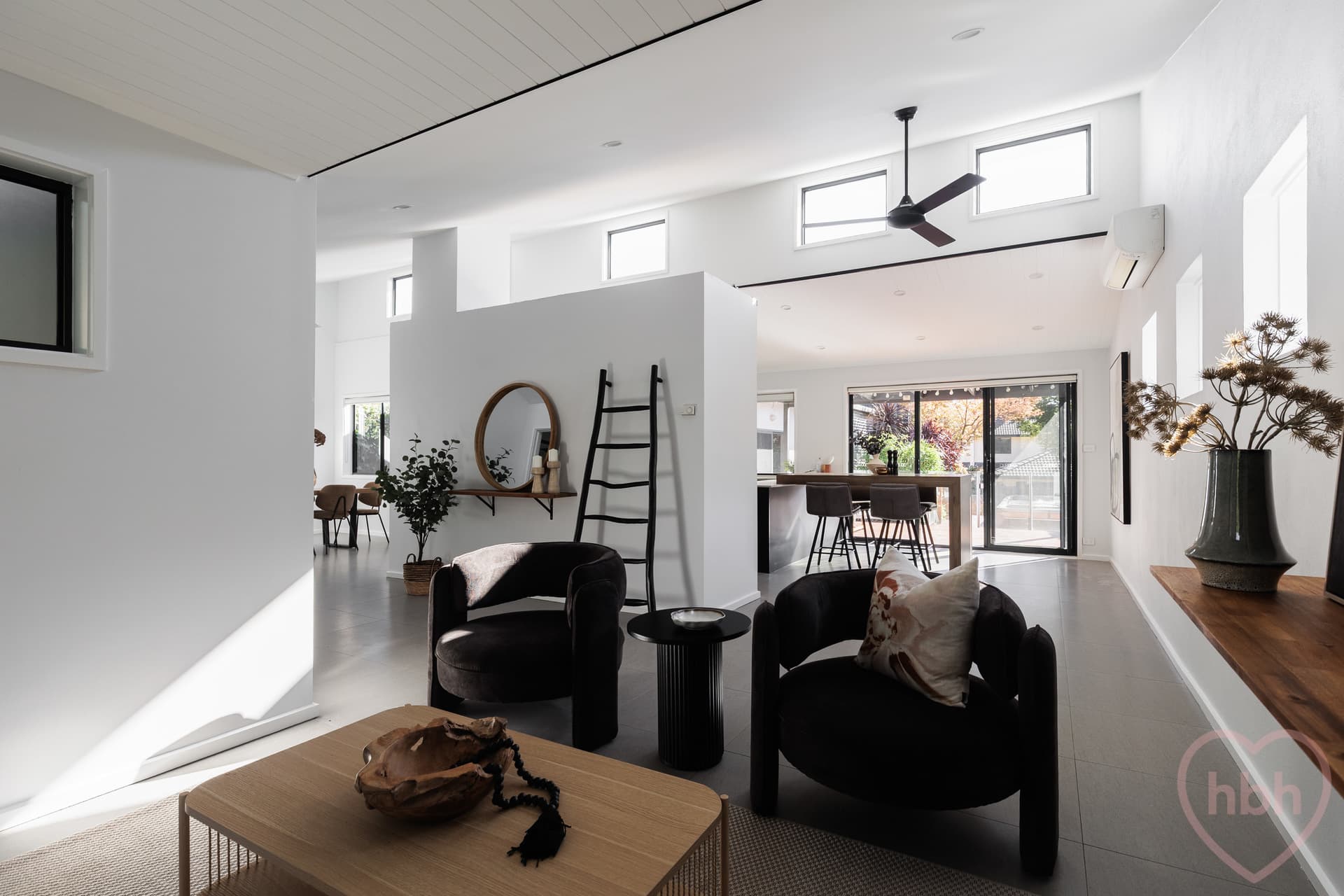 11 Bendora Crescent, Palmerston - Thumbnail 2