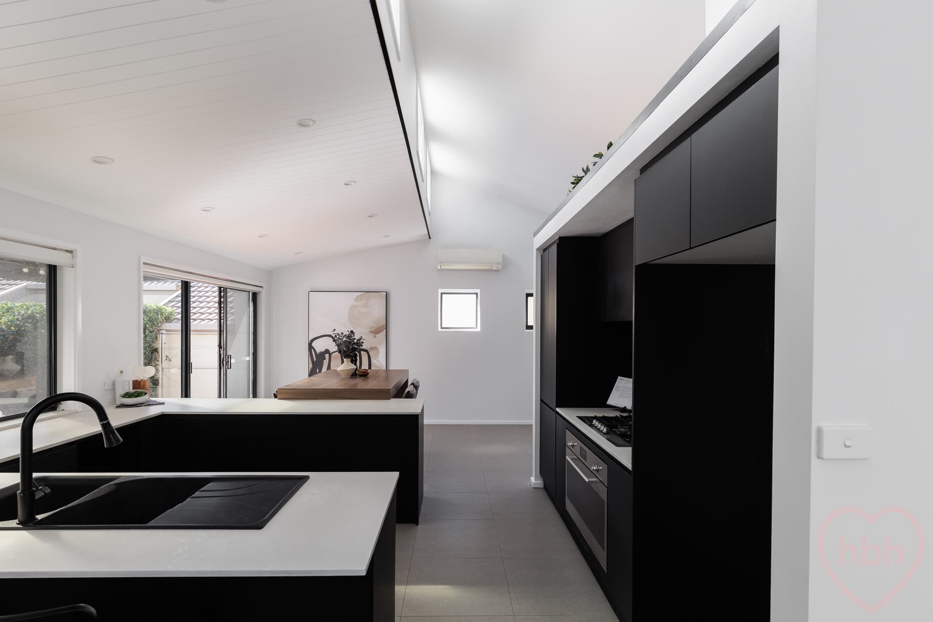 11 Bendora Crescent, Palmerston - Thumbnail 5