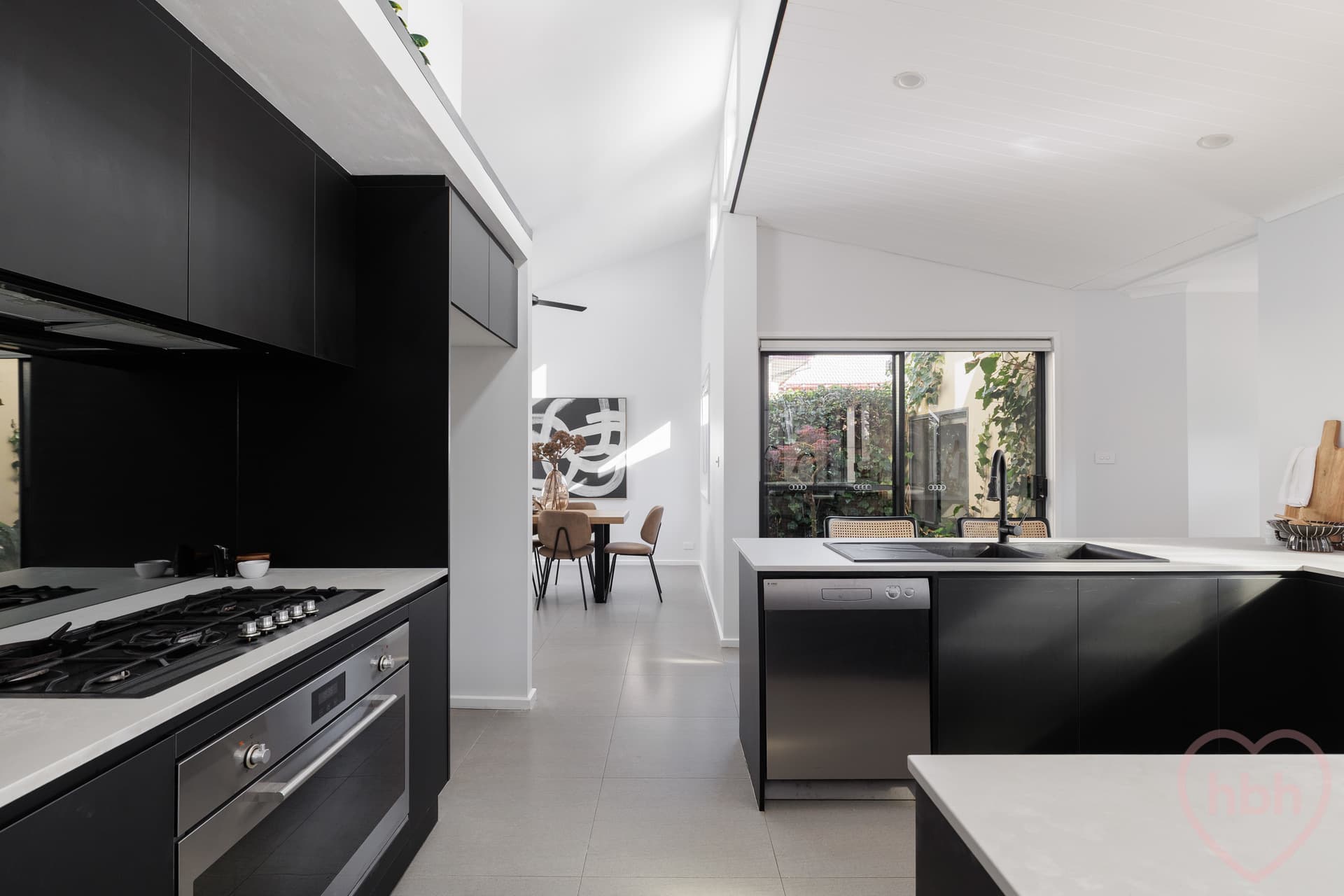 11 Bendora Crescent, Palmerston - Thumbnail 7