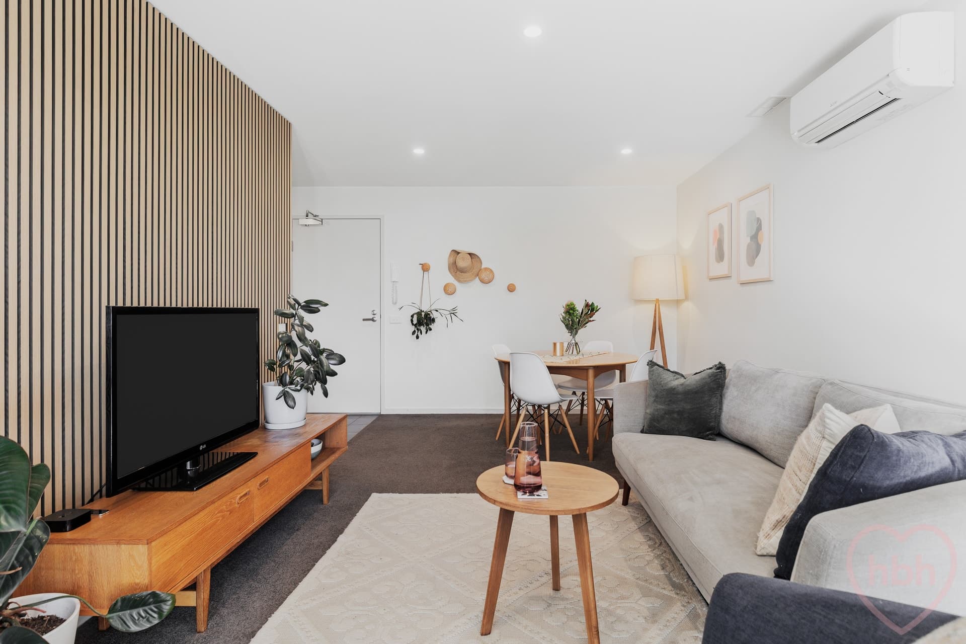 303/24 Girrahween Street, Braddon - Thumbnail 3