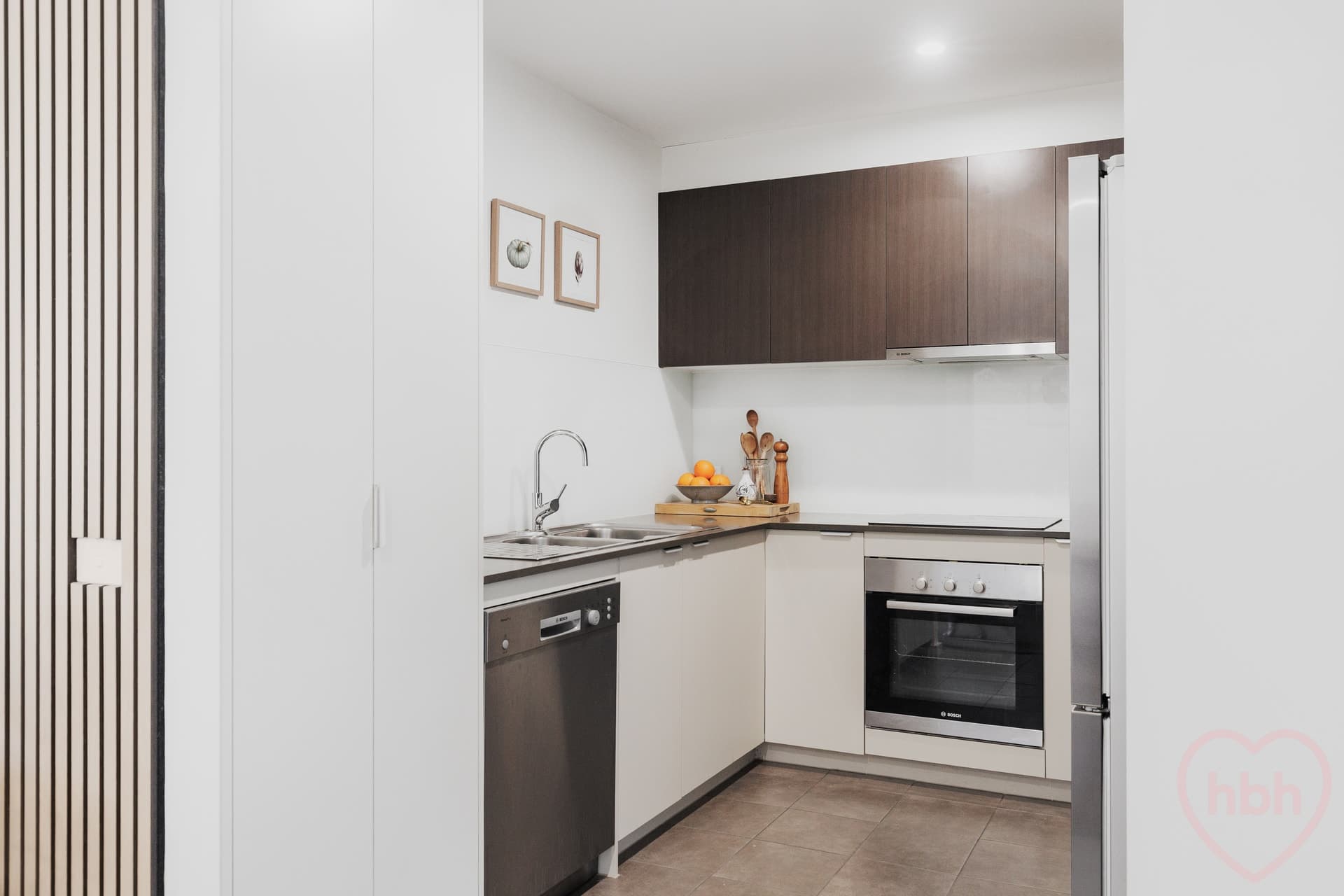 303/24 Girrahween Street, Braddon - Thumbnail 8