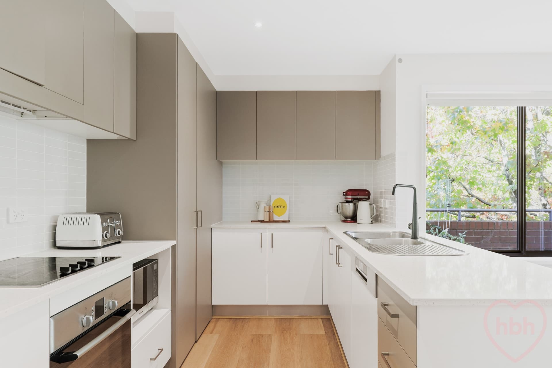 14/2 Archibald Street, Lyneham - Thumbnail 3