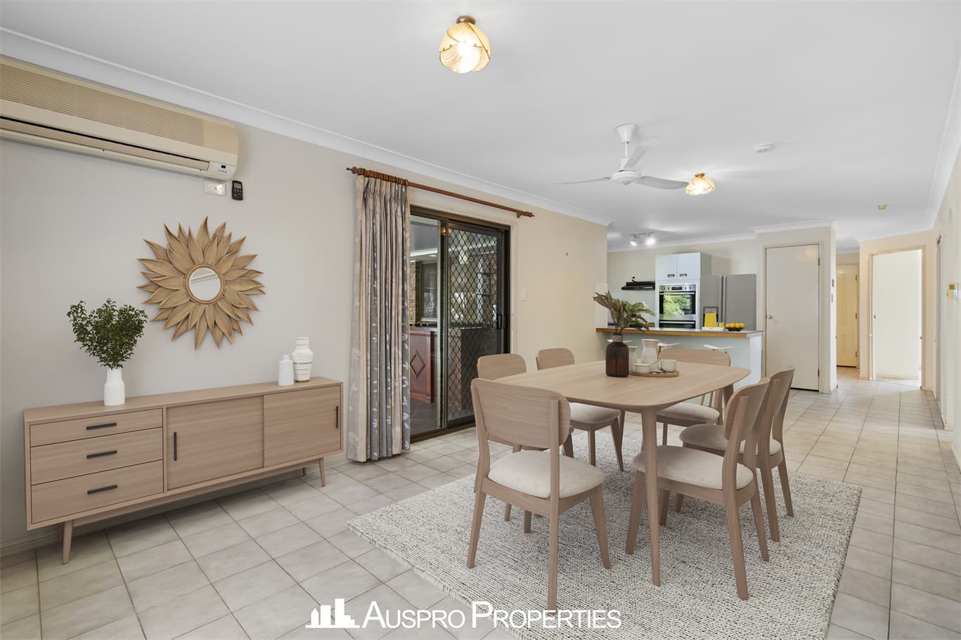 42-44 Hawthorn Street, Heritage Park - Thumbnail 2