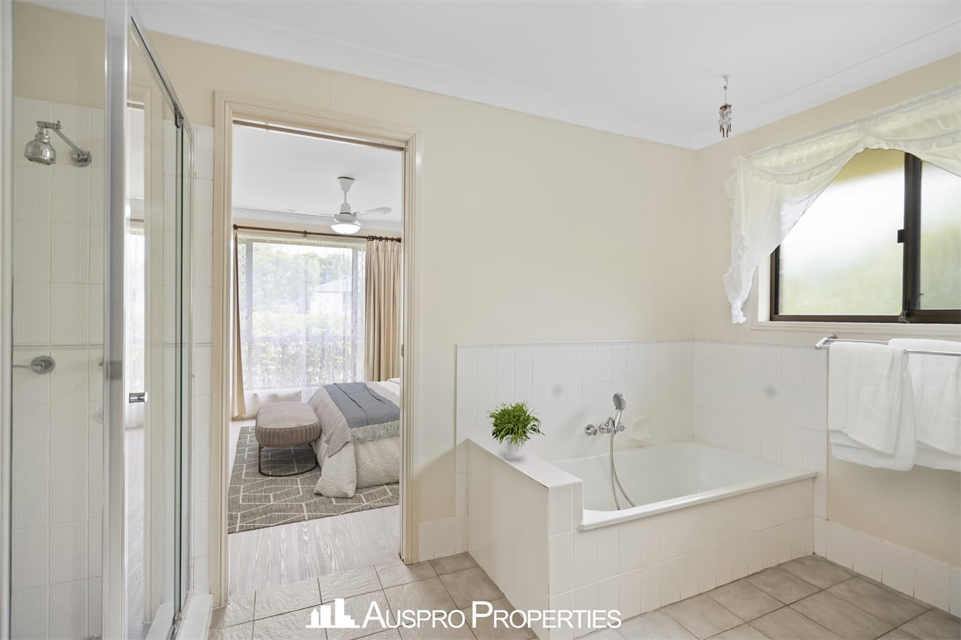42-44 Hawthorn Street, Heritage Park - Thumbnail 7