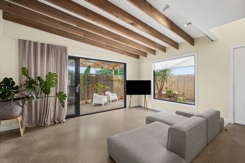 44 Caffrey Crescent, Port Willunga - Thumbnail 3