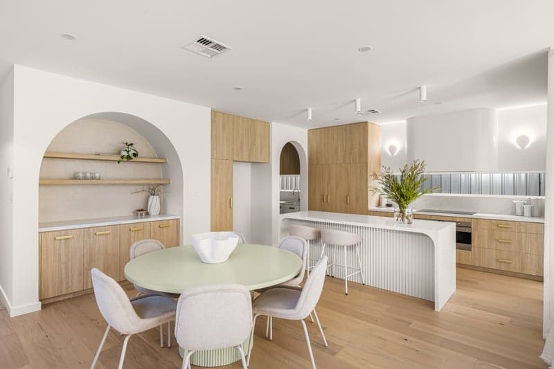 10A Lynton Avenue, North Brighton - Thumbnail 4