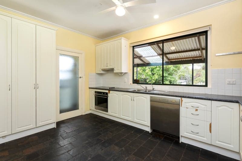 8 Dunn Street, Bridgewater - Thumbnail 4