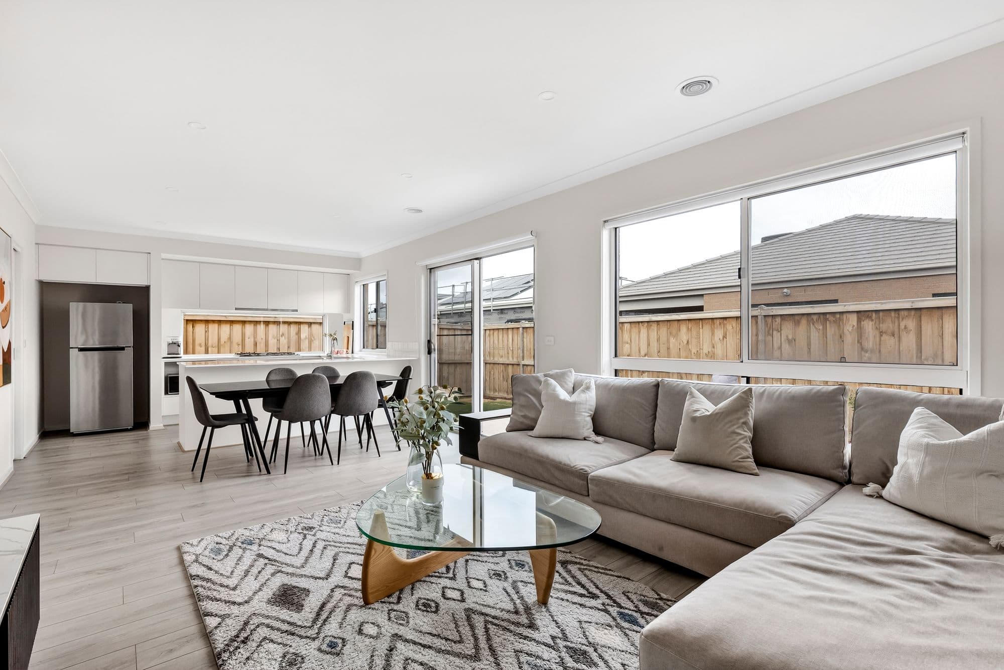 46 Corymbia Street,MOUNT DUNEED, Mount Duneed - Thumbnail 3
