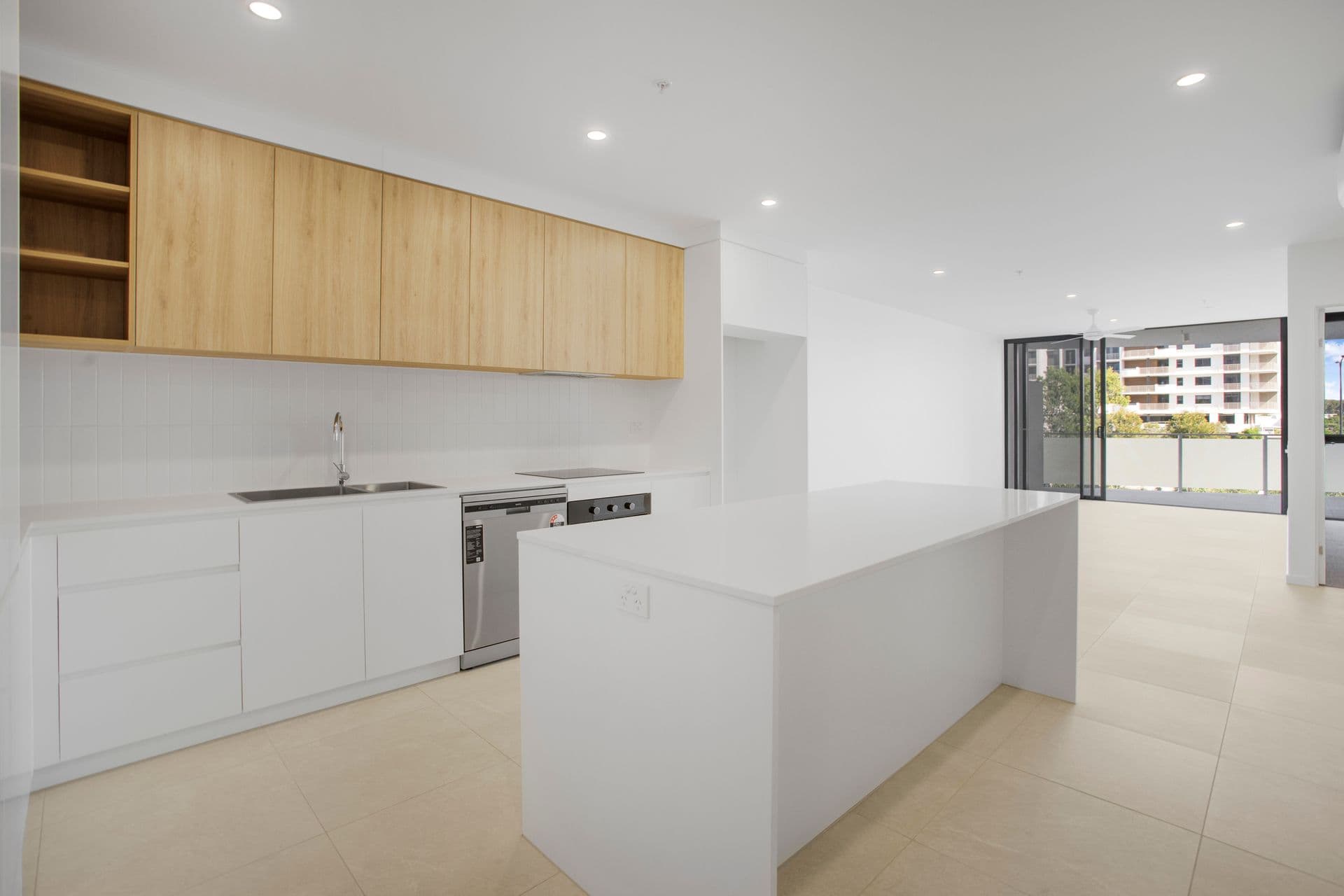 204/11 Waterside Retreat, Birtinya, QLD, 4575, Birtinya - Thumbnail 5