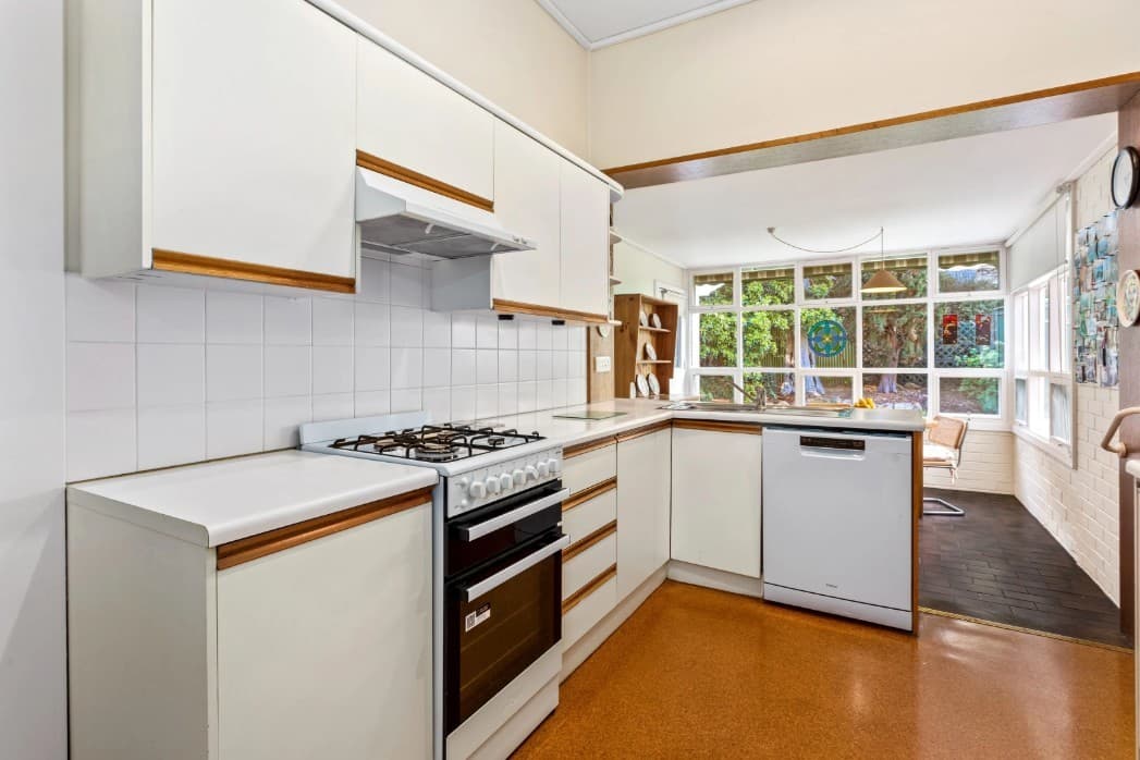 3 Belmont Street, Lower Mitcham - Thumbnail 6