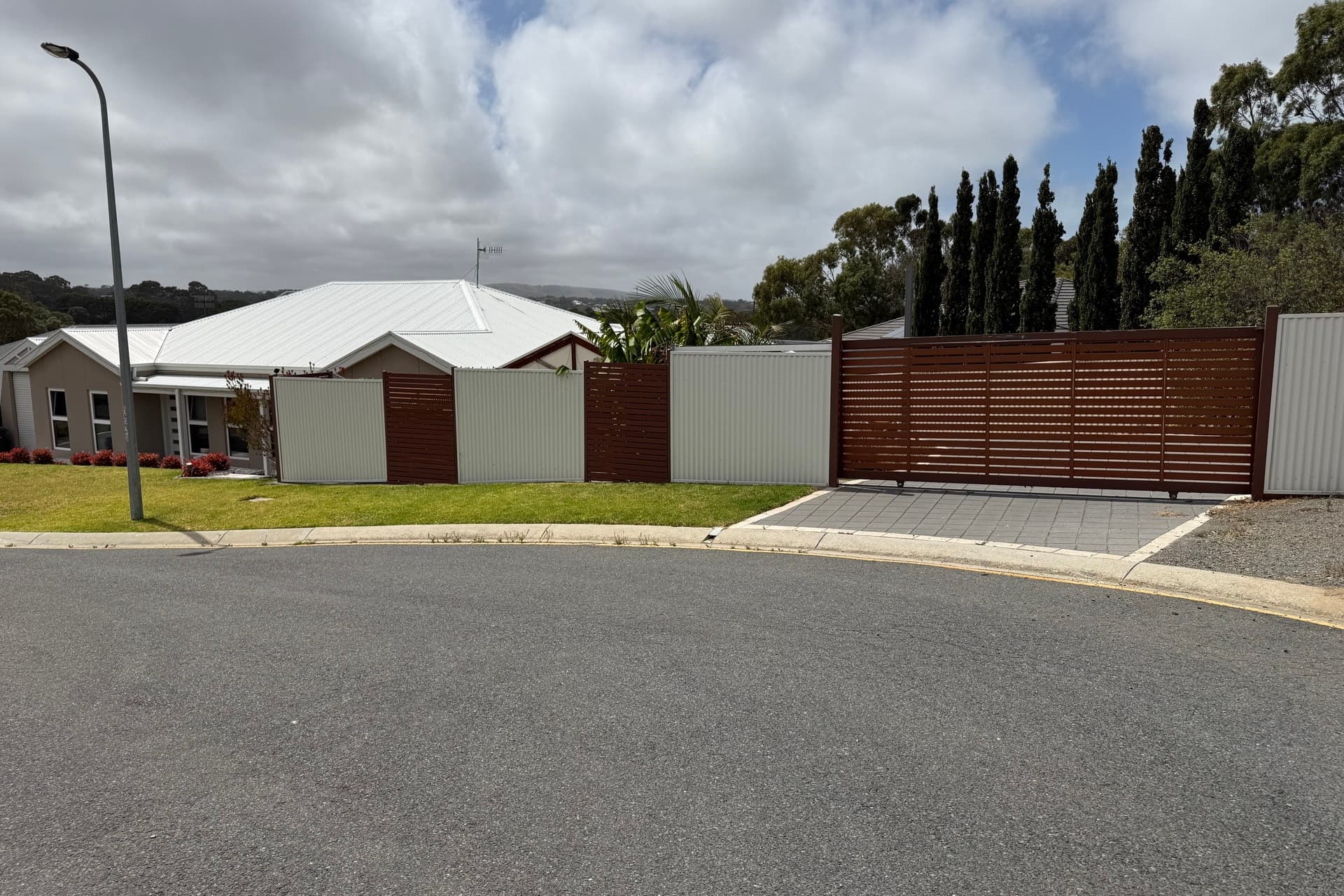 1 Shields Crescent, Encounter Bay - Thumbnail 4