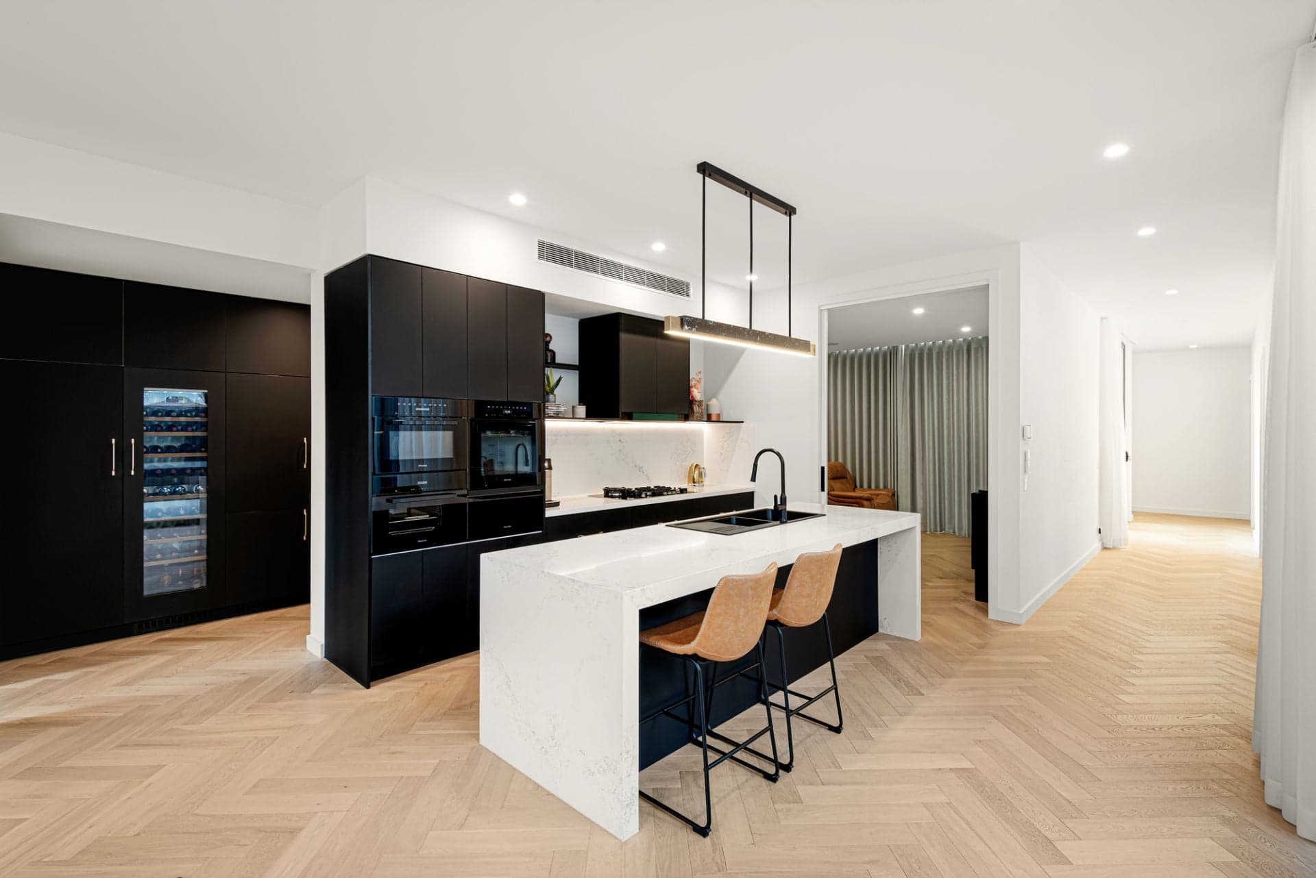 26 Cromwell Street, Caulfield North, Caulfield North - Thumbnail 2