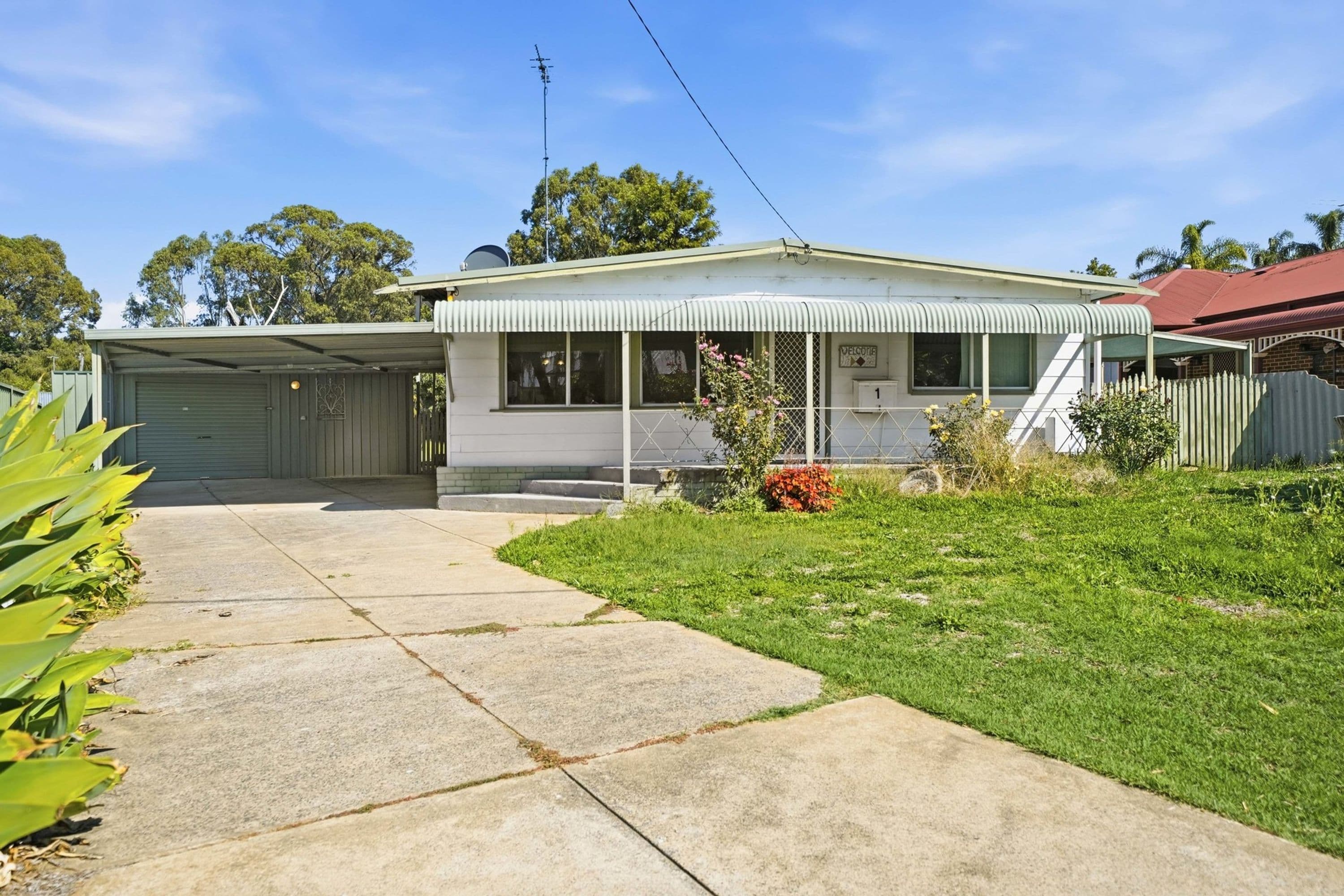 1 Karrul Way, Greenfields, Greenfields - Image 1