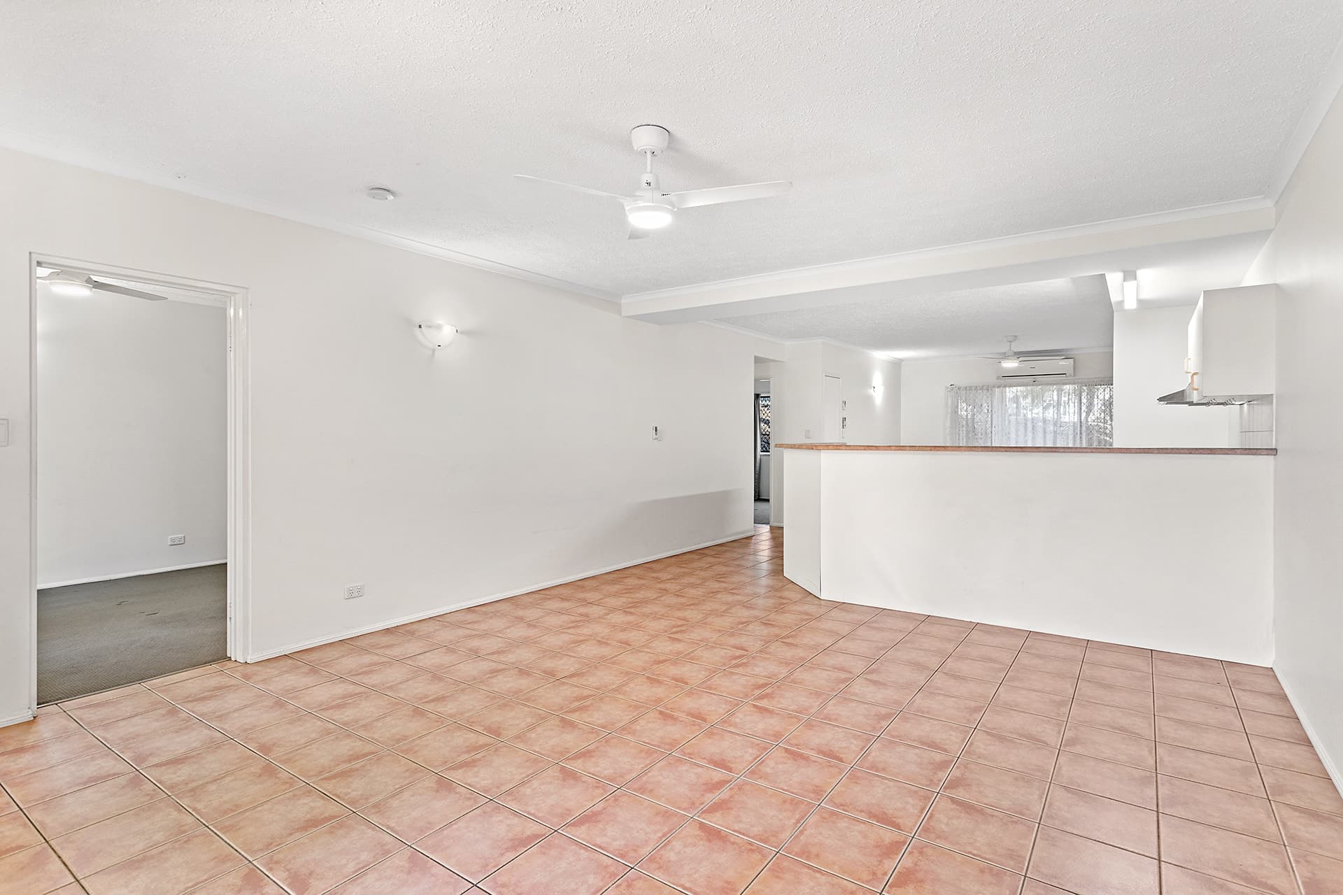 3/24 Island Drive, Cannonvale - Thumbnail 5