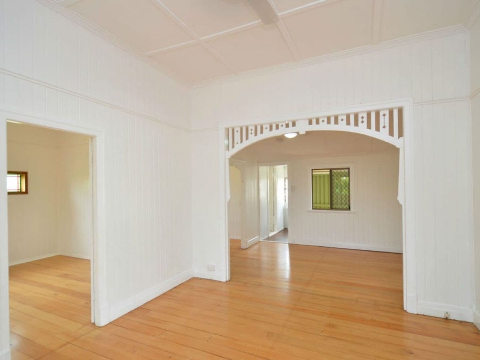 24 Gladstone Street, Pimlico - Thumbnail 8