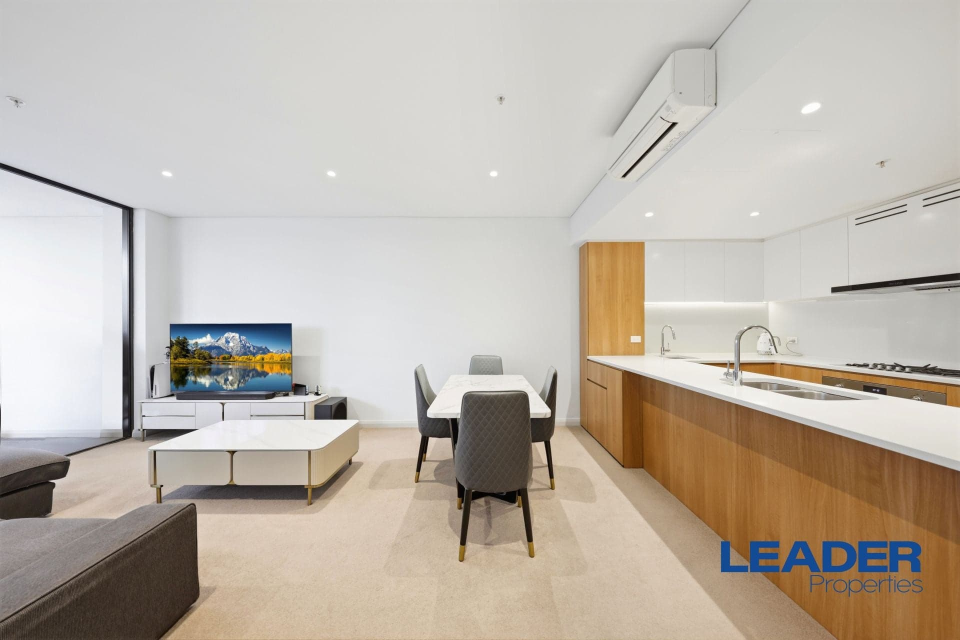 307/5 Wentworth Place Wentworth Point NSW, Wentworth Point - Thumbnail 3