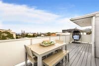 8/4 Small Street, Hampton VIC, Hampton - Image 1