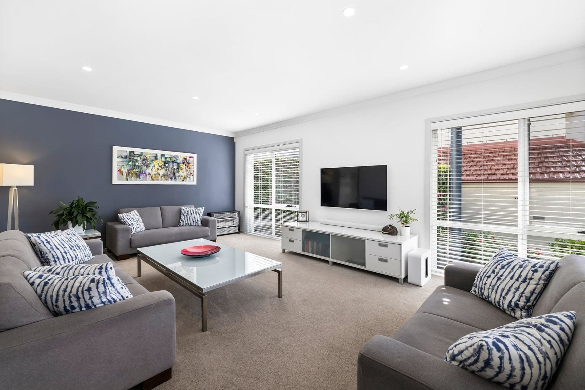 11 Seaview Parade Belrose NSW, Belrose - Thumbnail 3
