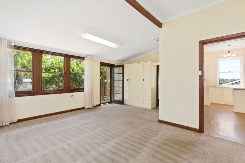 16 Kentwell Road ALLAMBIE HEIGHTS NSW, Allambie Heights - Thumbnail 2