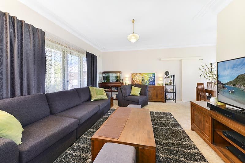 4 Mavor Crescent FRENCHS FOREST NSW, Frenchs Forest - Thumbnail 3