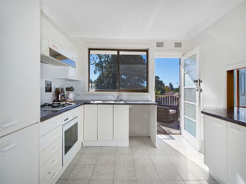 86 Dareen Street FRENCHS FOREST NSW, Frenchs Forest - Thumbnail 4