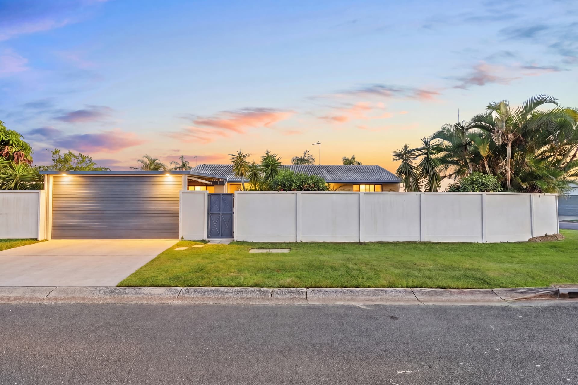 20 Bowline Road, Mermaid Waters, QLD, 4218, Mermaid Waters - Image 1