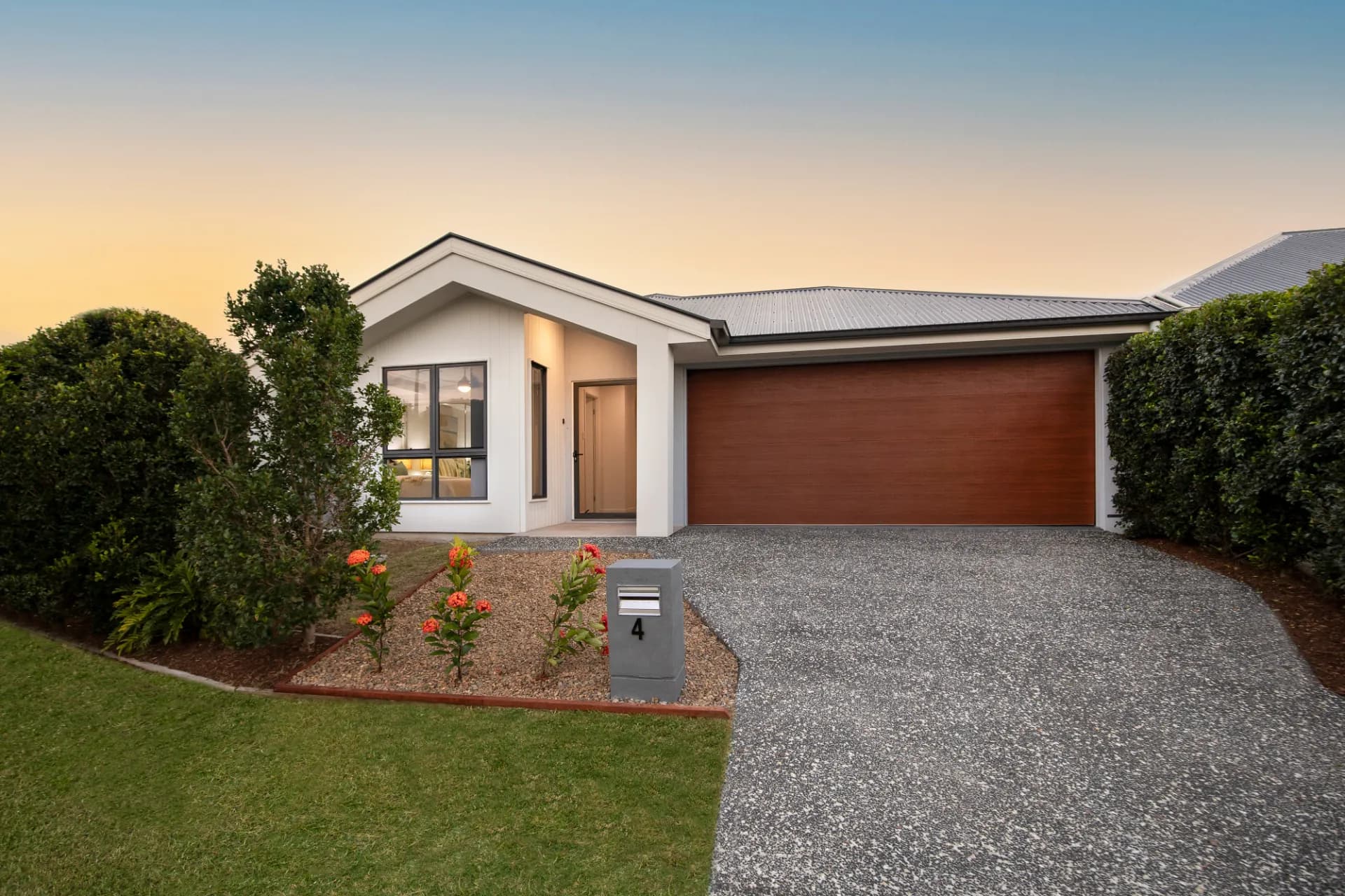 4 Viridian Circuit, Helensvale, QLD, Helensvale - Thumbnail 2