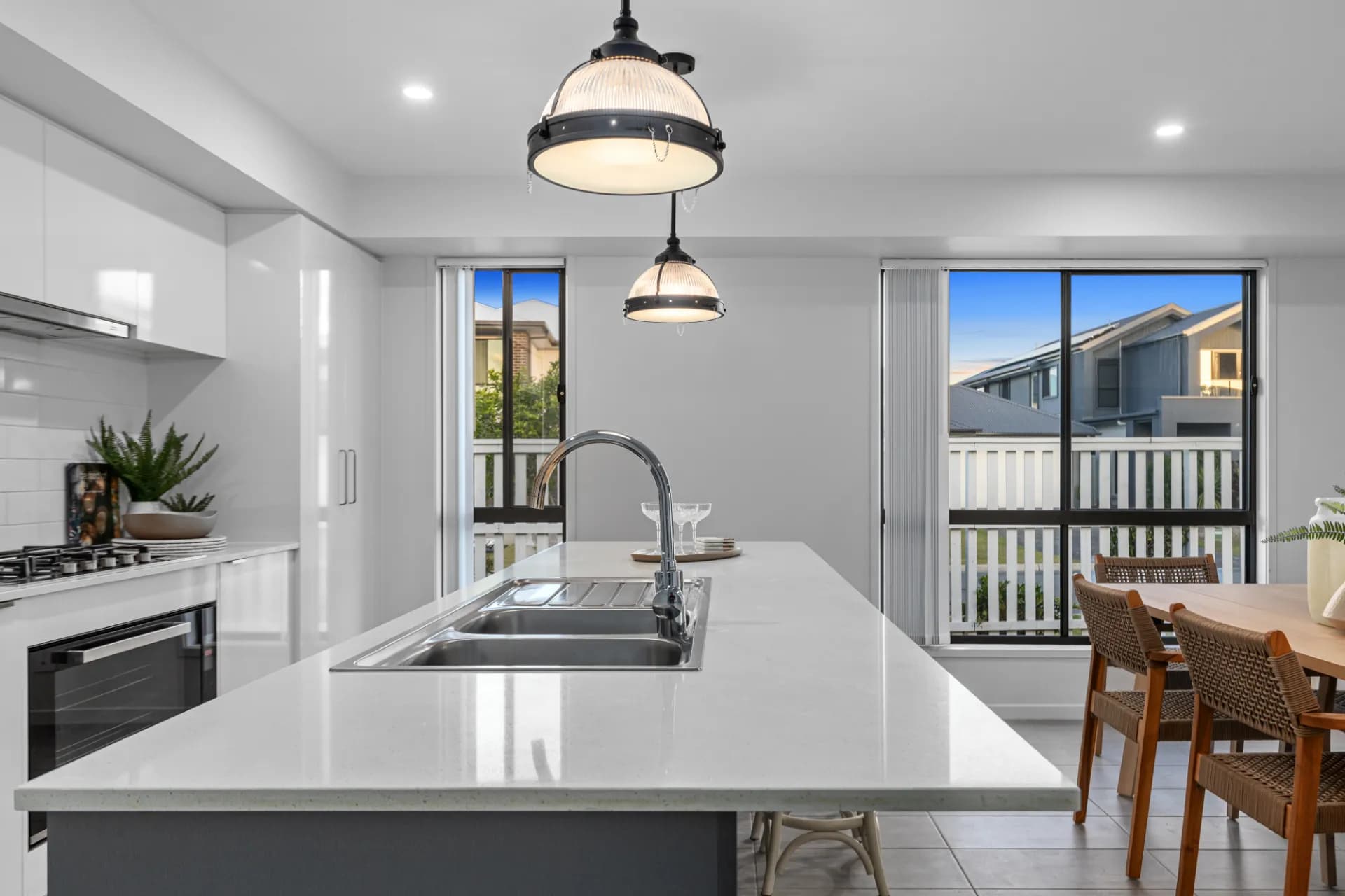 4 Viridian Circuit, Helensvale, QLD, Helensvale - Thumbnail 4