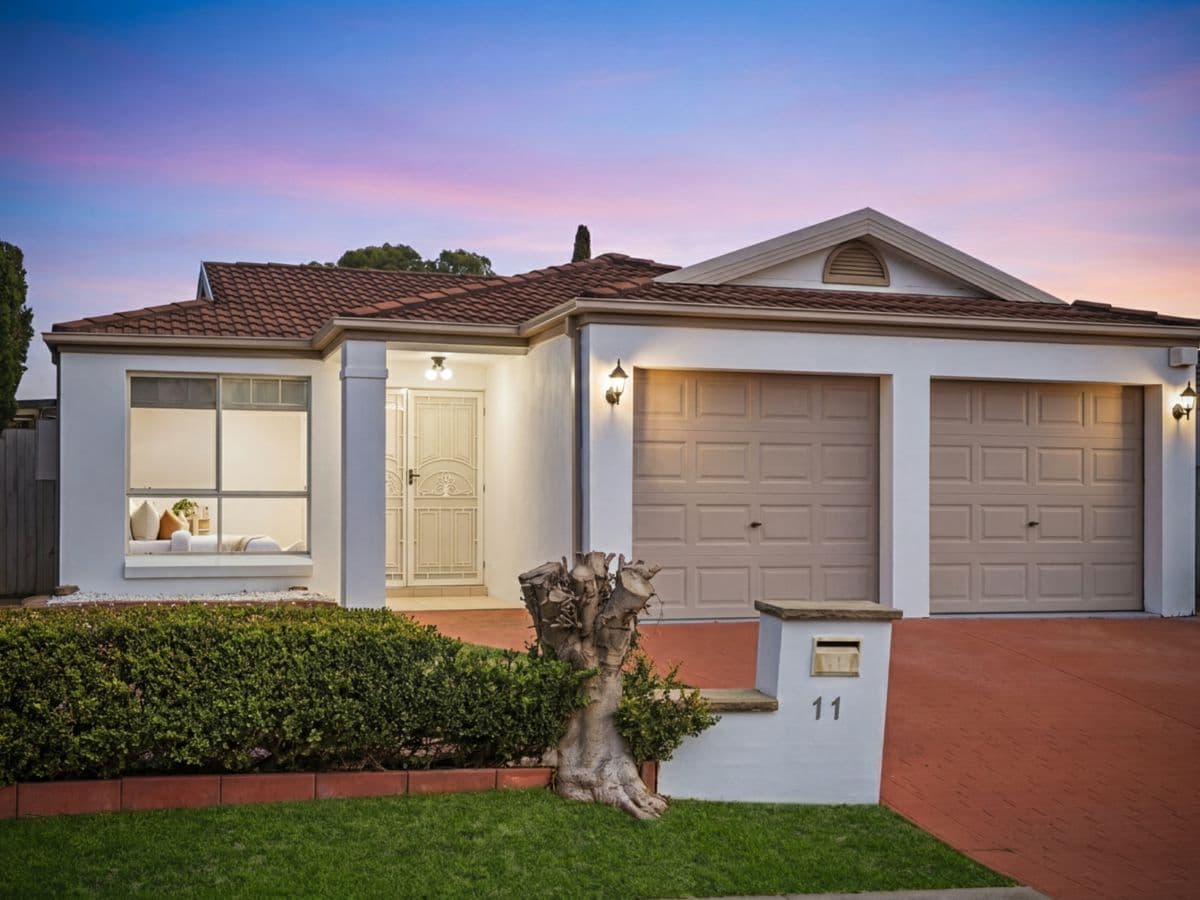 11 Parklea Drive, PARKLEA, Parklea - Image 1