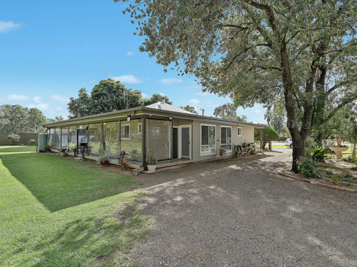 8791 Lachlan Valley Way, FORBES, Forbes - Thumbnail 2