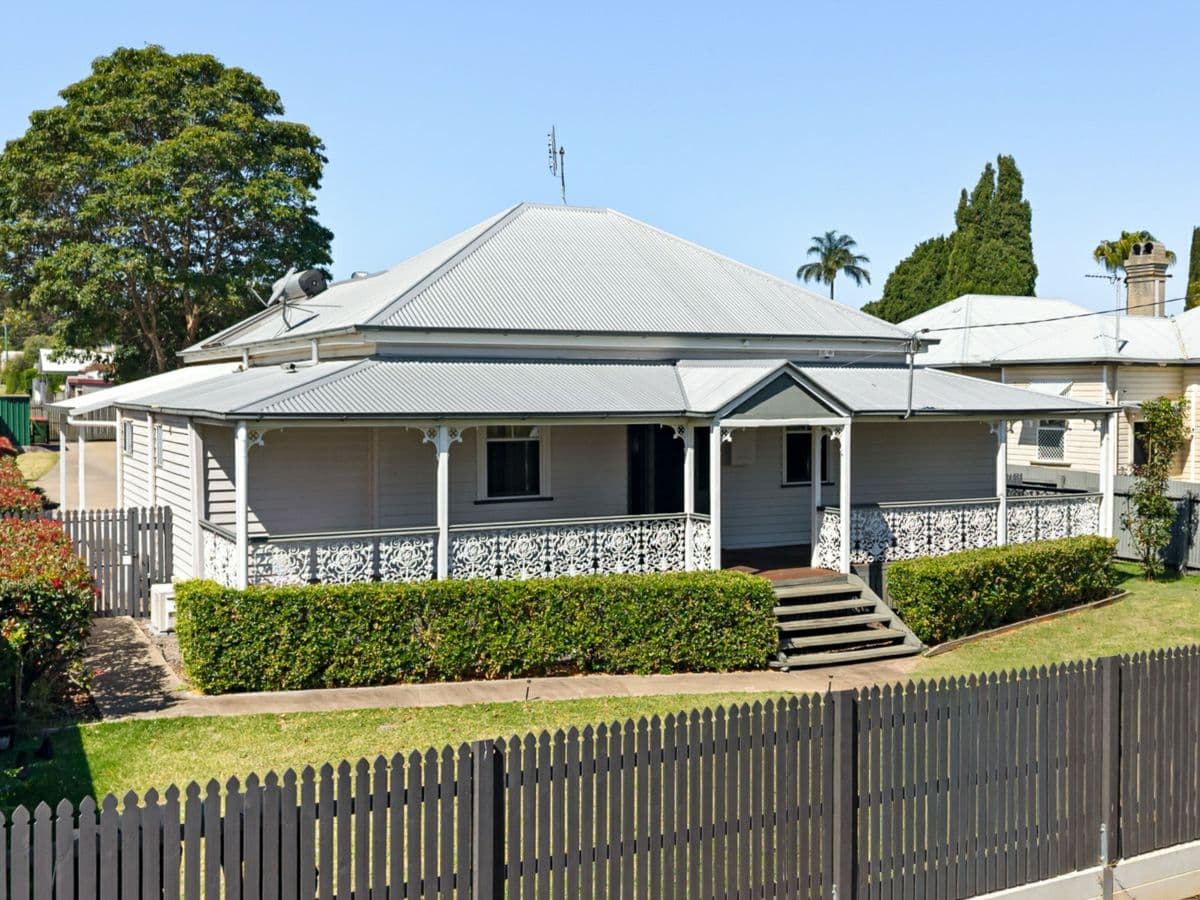 122 Hume Street, EAST TOOWOOMBA, East Toowoomba - Image 1