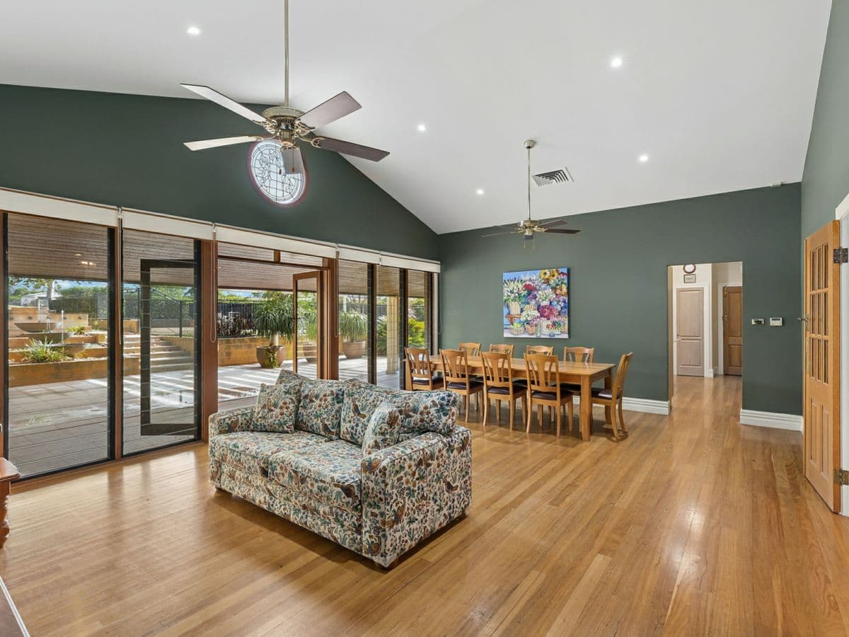 4 Reflection Drive, LOUTH PARK, Louth Park - Thumbnail 3