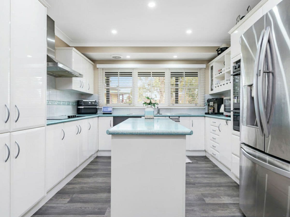 28 Dakota Place, RABY, Raby - Thumbnail 4