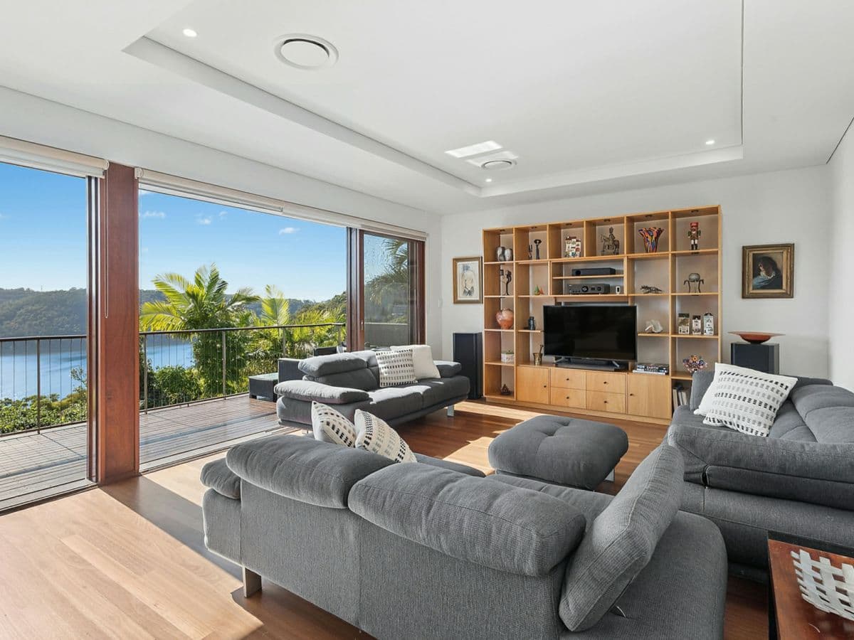 7 Padulla Place, CASTLE COVE, Castle Cove - Thumbnail 3