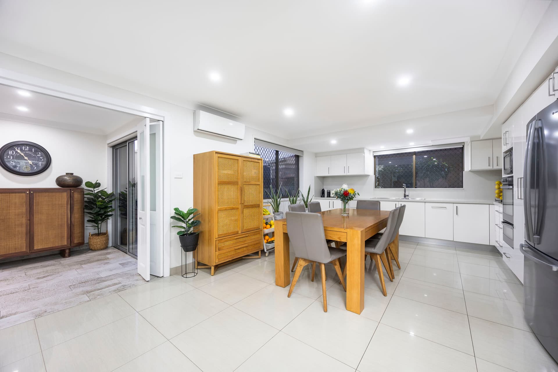 1 Jade Court, Georges Hall - Thumbnail 6