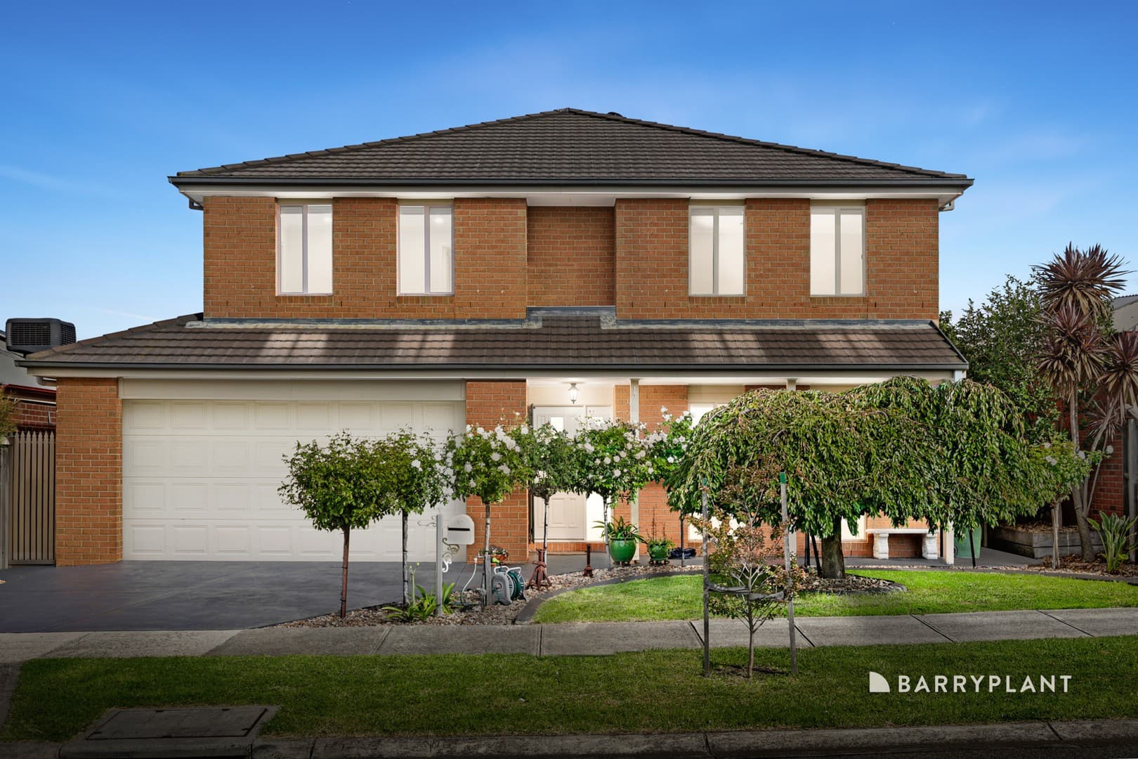10 Groundberry Street, South Morang, VIC 3752, South Morang - Image 1