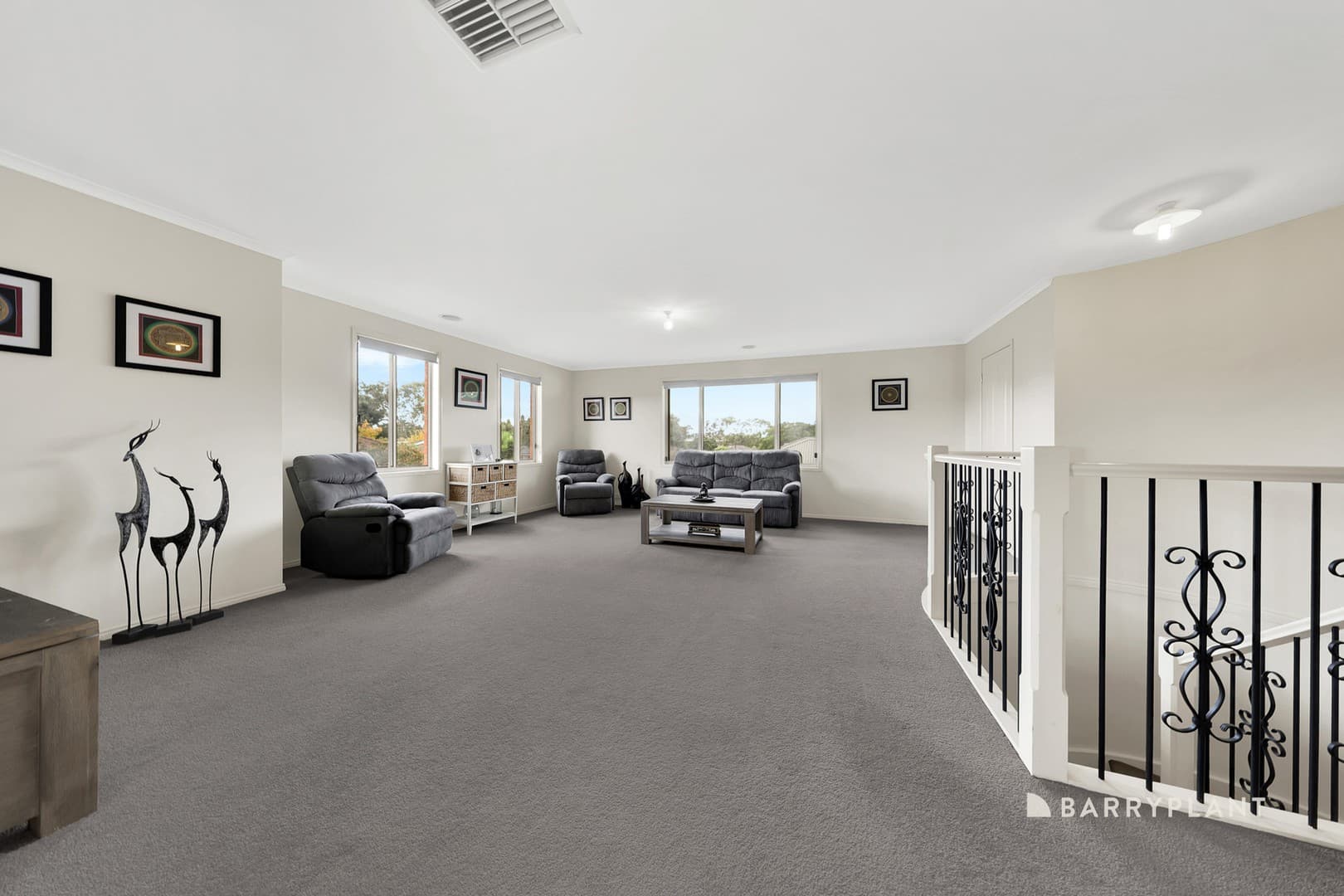 10 Groundberry Street, South Morang, VIC 3752, South Morang - Thumbnail 7