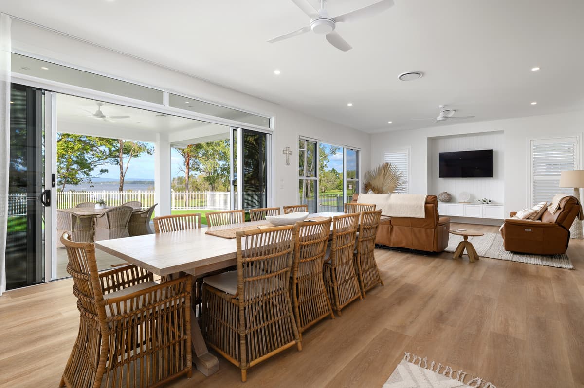 61 Esplanade, Tin Can Bay - Thumbnail 6