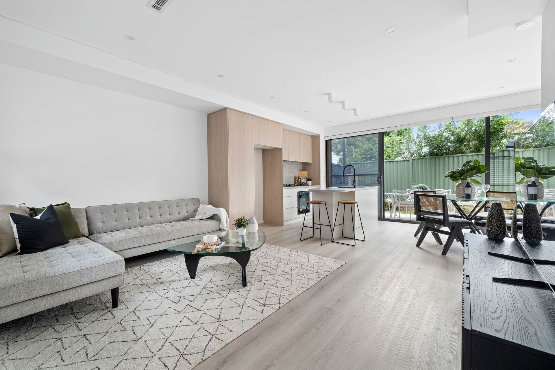 3/73 Broadway, Punchbowl - Thumbnail 2