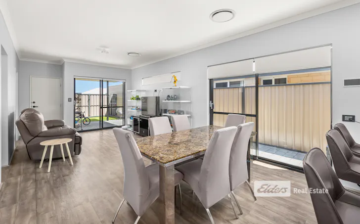 130 The Boulevard, Australind, WA, 6233, Australind - Thumbnail 4