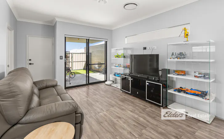 130 The Boulevard, Australind, WA, 6233, Australind - Thumbnail 6